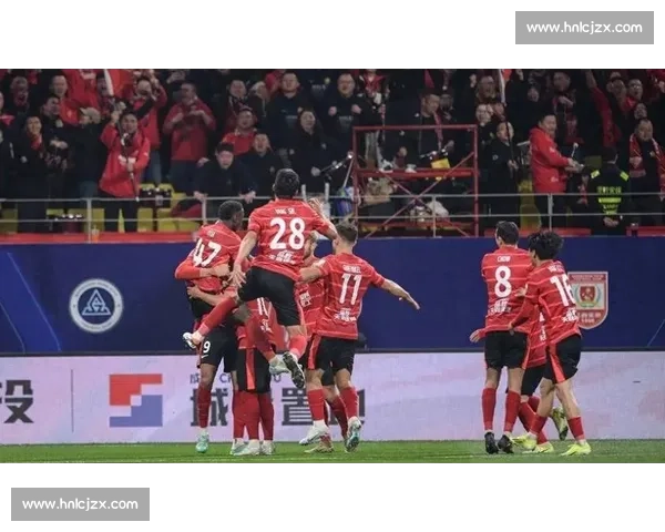 蓉城 3-0 横扫曼谷联，4 万球迷见证亚冠晋级里程碑